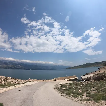 Tina 2 Apartamento *